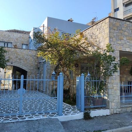 Πέτρινο Στη Θάλασσα Apartment นาฟปาคตอส ภายนอก รูปภาพ